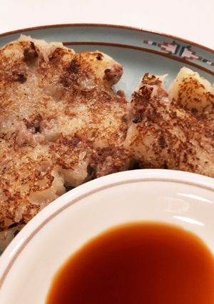 思い出の味★ひき肉入り★じゃがいももち-レシピのメイン写真