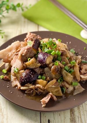 豚肉とナスとキノコの甘酢醤油炒め-レシピのメイン写真