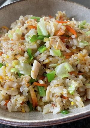 きんぴらごぼうと春キャベツのチャーハン-レシピのメイン写真