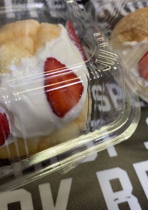 市販のメロンパンでマリトッツォ-レシピのメイン写真