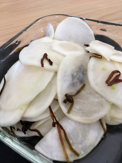 塩昆布でカンタン☆カブの千枚漬け-レシピのメイン写真