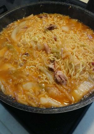 コストコチキンの鶏ガラスープ麺。-レシピのメイン写真