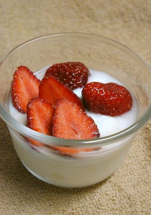 あまおうヨーグルト-レシピのメイン写真