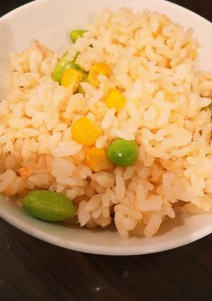白だしで!鮭と枝豆の簡単炊き込みご飯-レシピのメイン写真