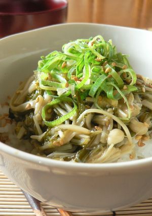 ☆　めかぶとえのきの辛子味丼　☆-レシピのメイン写真