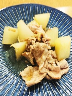 味付けめんつゆだけ!豚肉と大根の煮物-レシピのメイン写真