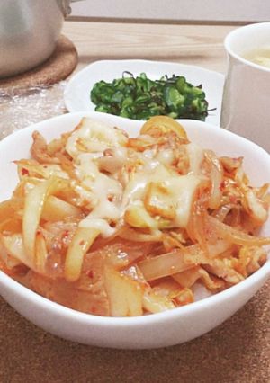 豚キムチチーズ丼-レシピのメイン写真