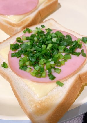 ネギハムチーズトースト-レシピのメイン写真