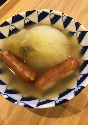 ストウブで簡単☆玉ねぎ丸ごとスープ-レシピのメイン写真