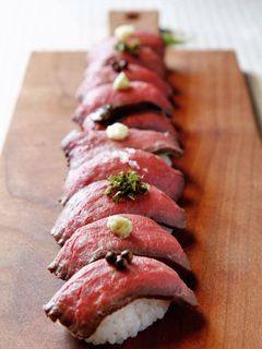 ローストビーフ寿司を楽しむ-レシピのメイン写真