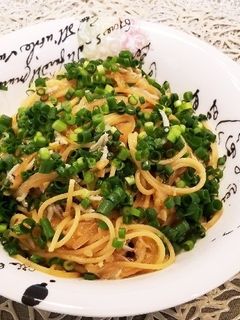 しらすとニンニクのバター醤油パスタ-レシピのメイン写真