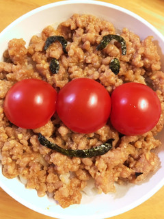簡単5分*アンパンマンそぼろご飯*-レシピのメイン写真