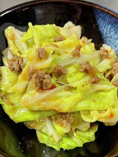 シャキシャキ春キャベツの豆板醤炒め-レシピのメイン写真