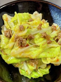 シャキシャキ春キャベツの豆板醤炒め-レシピのメイン写真