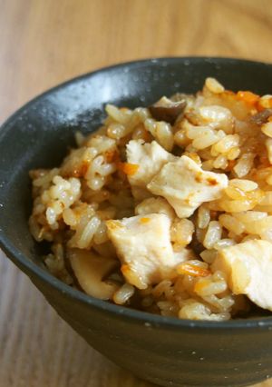 胸肉で炊き込みご飯！片栗粉で柔らか♡-レシピのメイン写真