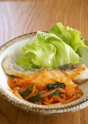 鱈のソテー♪玉ねぎ大葉のケチャップソース-レシピのメイン写真