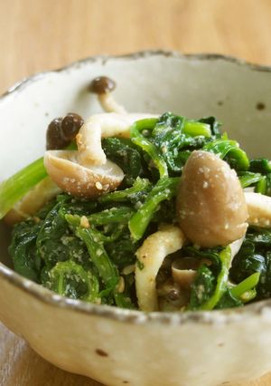 レンジで簡単♪ほうれん草しめじの胡麻和え-レシピのメイン写真