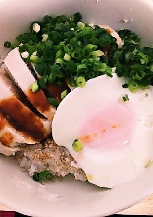 どんぶりサラダチキン丼-レシピのメイン写真