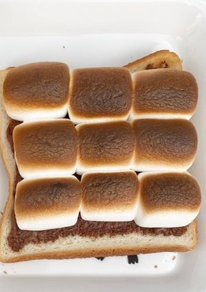 チョコレートスプレッドでスモア風トースト-レシピのメイン写真