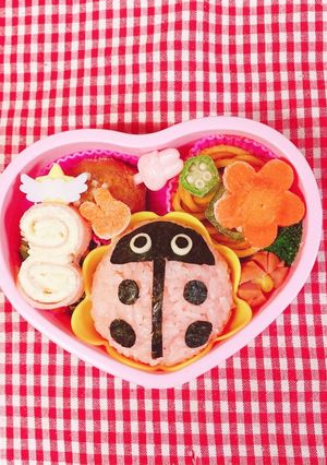てんとう虫さん　キャラ弁　デコ弁-レシピのメイン写真