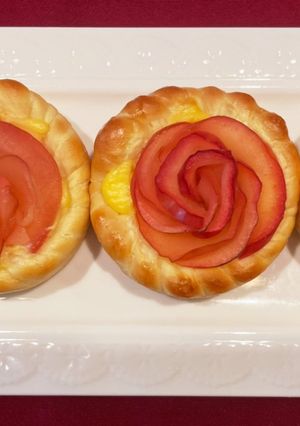 りんごとカスタードの薔薇パン-レシピのメイン写真