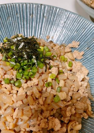 豚ミンチとこんにゃくのヘルシー甘辛丼-レシピのメイン写真