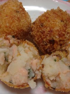 鮭であっさりコロッケ-レシピのメイン写真