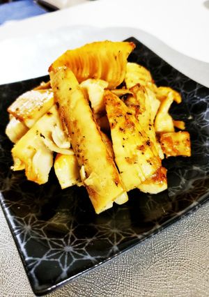 タケノコの穂先のハーブバター焼き-レシピのメイン写真