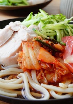 夏野菜と鶏むね肉のパワーサラダうどん-レシピのメイン写真