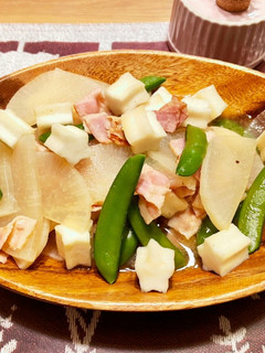 お弁当にも♡大根とベーコンの春の洋風煮物-レシピのメイン写真