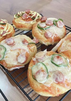 HB☆ほんのり香るカレー生地のピザぱん-レシピのメイン写真