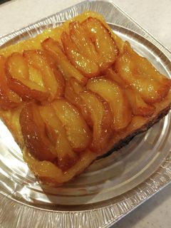 ルクルーゼでタルトタタン♪ by なおみっくすふるーと 【クックパッド