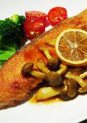 バター醬油ソースで鮭の米粉ムニエル-レシピのメイン写真