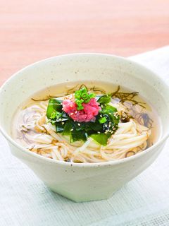 梅干し入りもずくとわかめの中華風そうめん-レシピのメイン写真