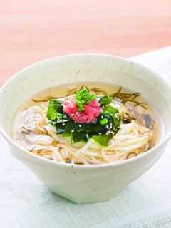 梅干し入りもずくとわかめの中華風そうめん-レシピのメイン写真