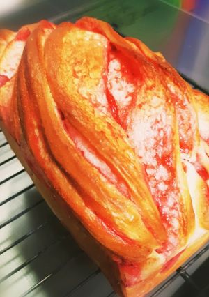 短時間◎ふわふわ◎イチゴマーブル食パン-レシピのメイン写真