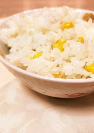 グリーンピースとコーンの炊き込みご飯-レシピのメイン写真