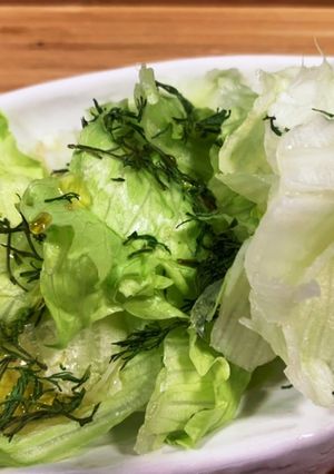 ははつゆ+りんご酢でレタスサラダ-レシピのメイン写真