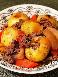 新じゃが・新玉葱の肉じゃが-レシピのメイン写真