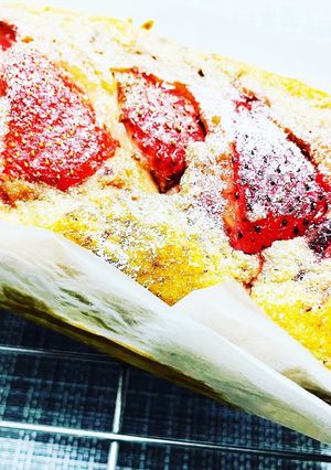 混ぜて焼くだけ いちごパウンドケーキ-レシピのメイン写真