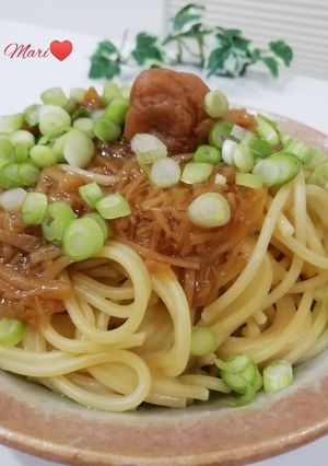 簡単!梅干しなめたけパスタ-レシピのメイン写真