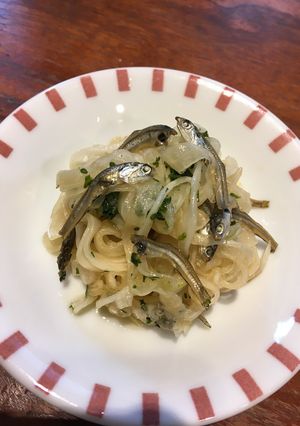 新玉ねぎといりこのマリネ♪-レシピのメイン写真