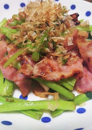 菜の花の茎とベーコンのあっさり炒め-レシピのメイン写真