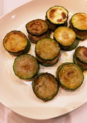 ズッキーニのひき肉挟み焼き-レシピのメイン写真