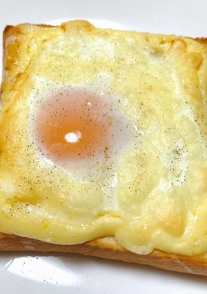 トースターだけで作れる目玉焼きトースト-レシピのメイン写真
