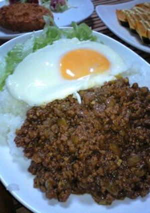 挽き肉たっぷり簡単ドライカレー♪-レシピのメイン写真