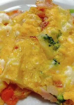 彩り野菜とポテトのオムレツ-レシピのメイン写真