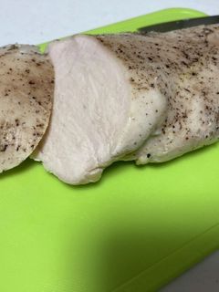 鶏胸肉でサラダチキンと皮の甘辛焼き-レシピのメイン写真