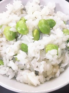 枝豆としらすの炊き込みご飯-レシピのメイン写真