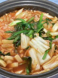 野菜たっぷりキムチ鍋!(^^)!-レシピのメイン写真